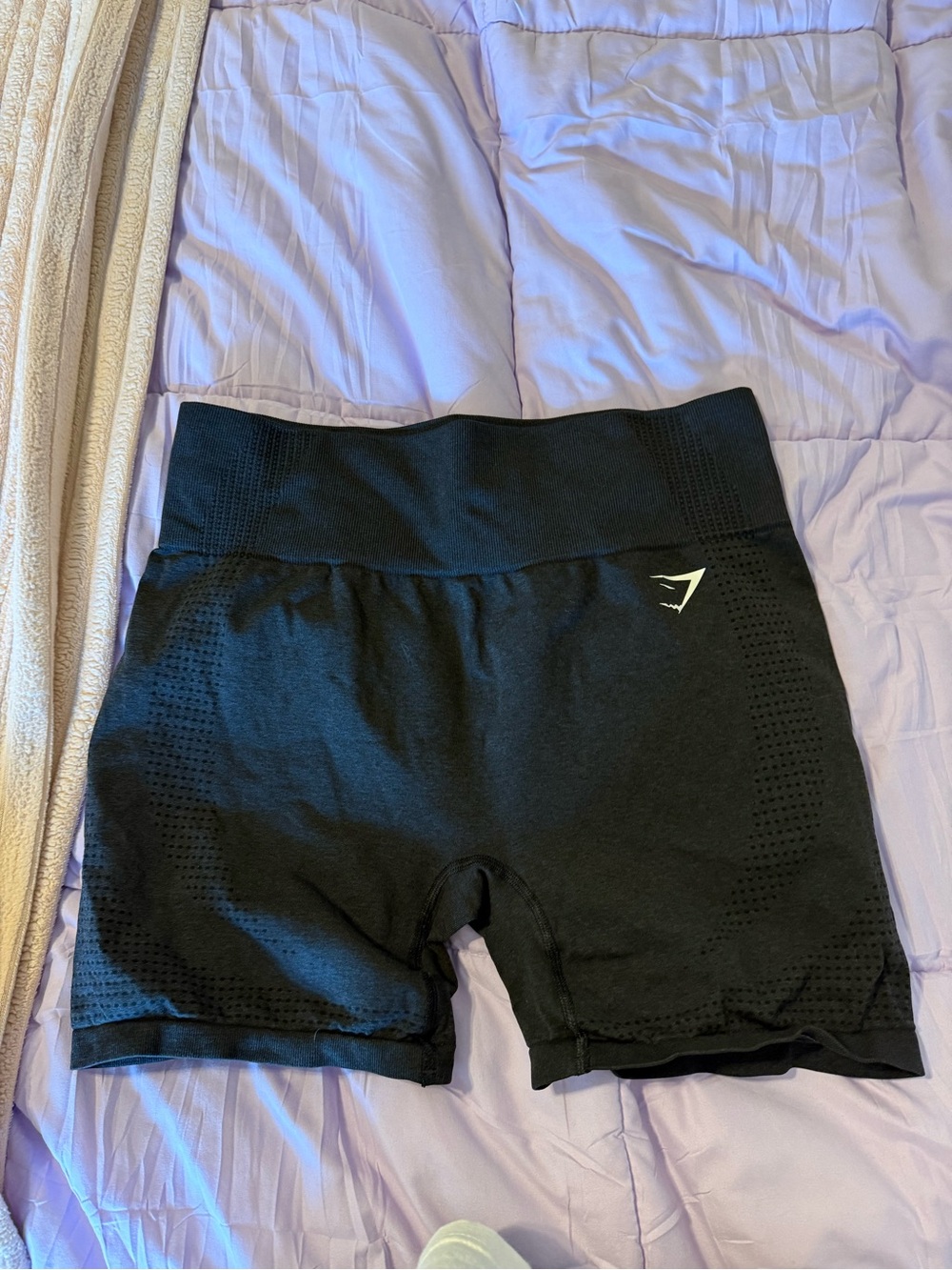 Gymshark Black Seamless High-Waist Bike Shorts with Logo